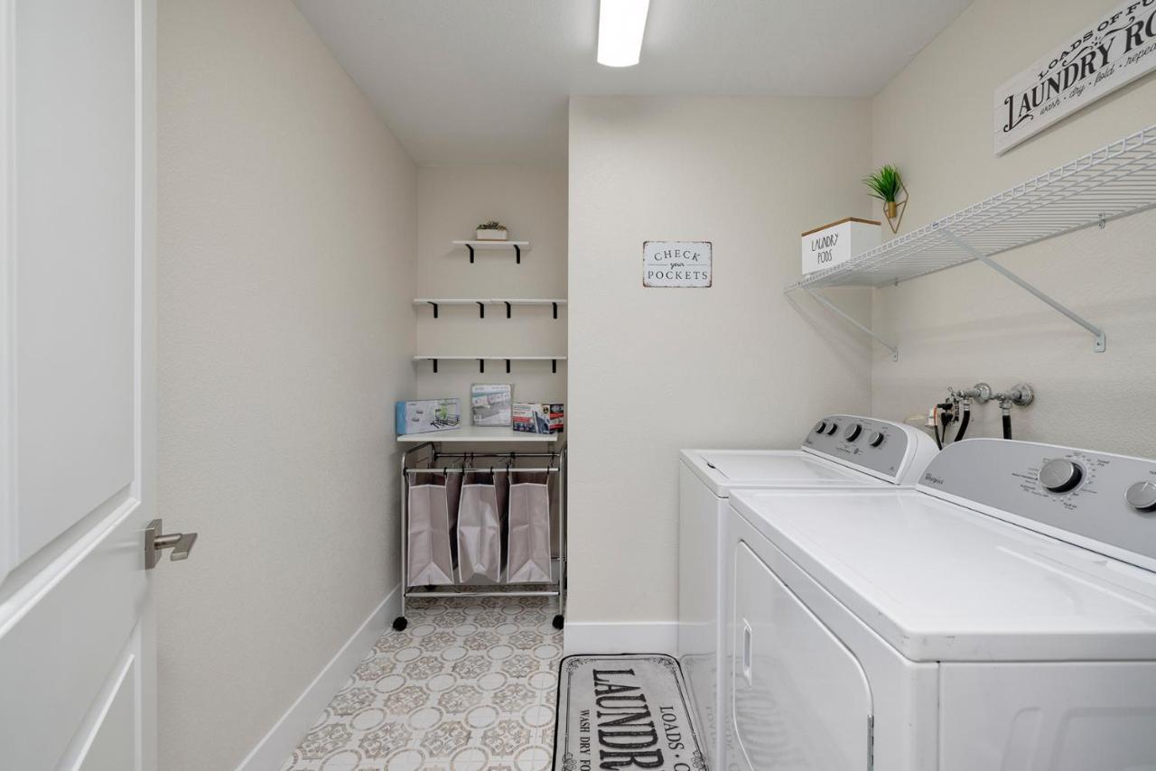 Single Story Minutes From Summerlin With Rv Parking & Dog Friendly Las Vegas Zewnętrze zdjęcie