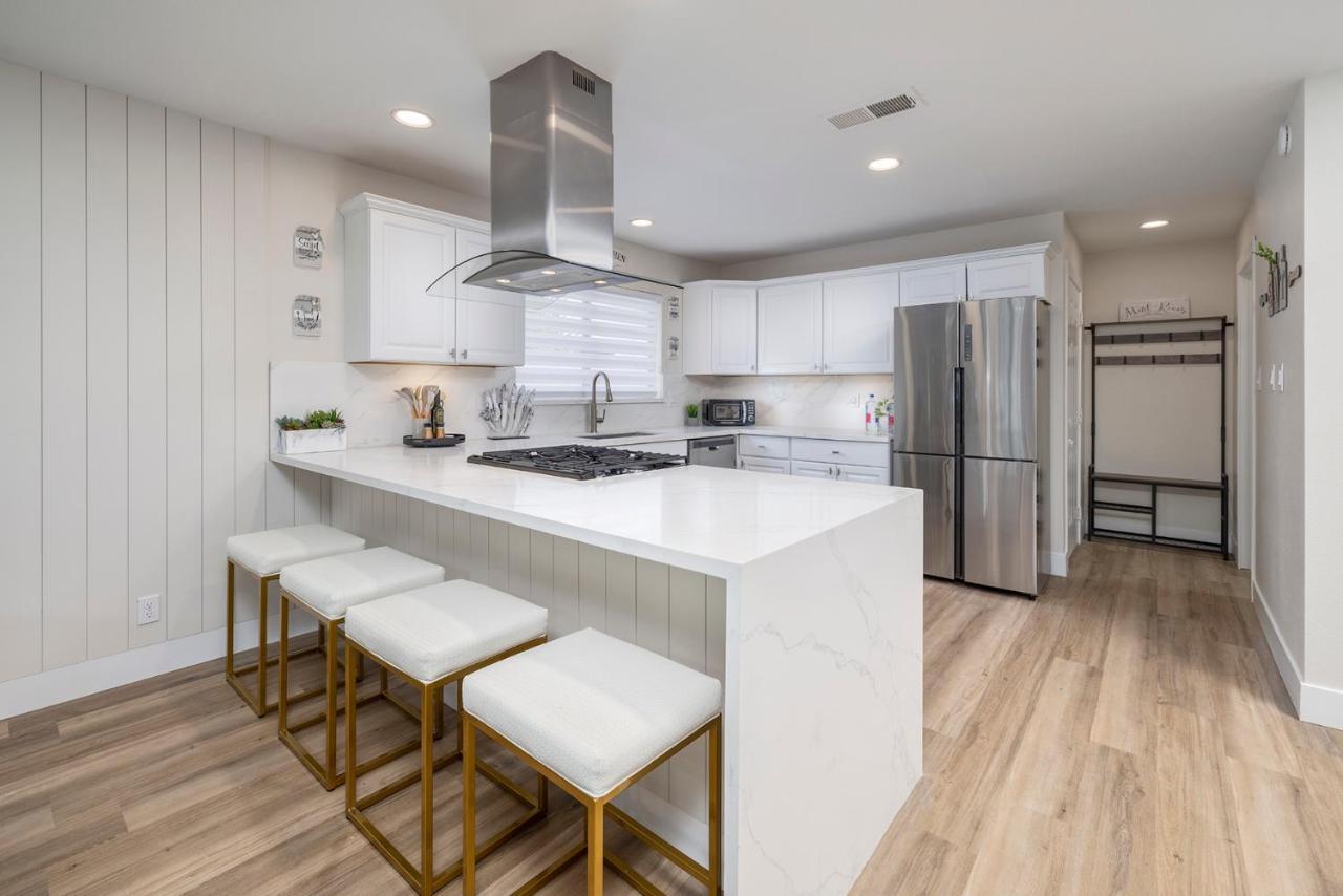 Single Story Minutes From Summerlin With Rv Parking & Dog Friendly Las Vegas Zewnętrze zdjęcie